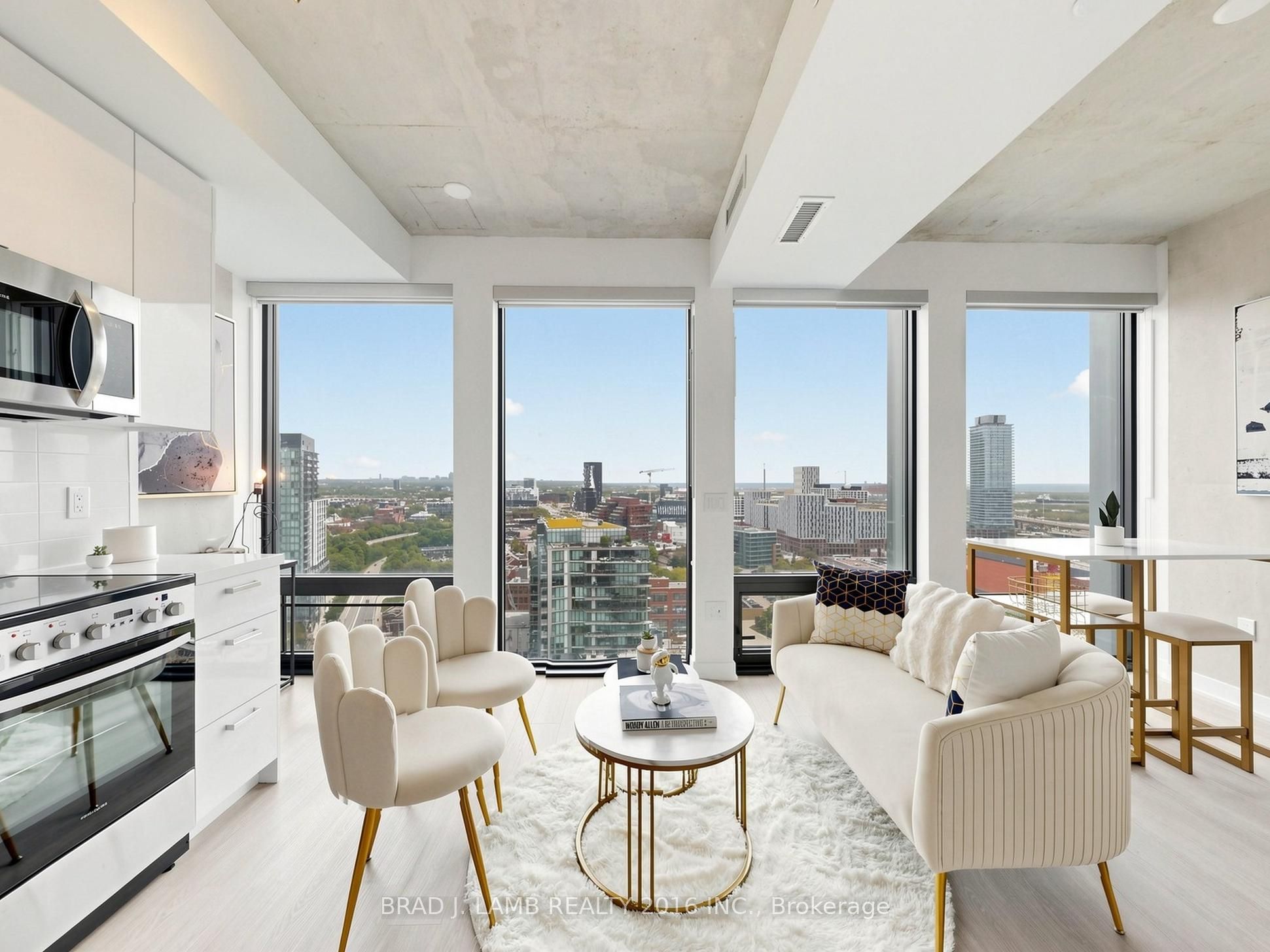 284 King Street E 1808, Toronto, ON M5A 1K4 photo 3