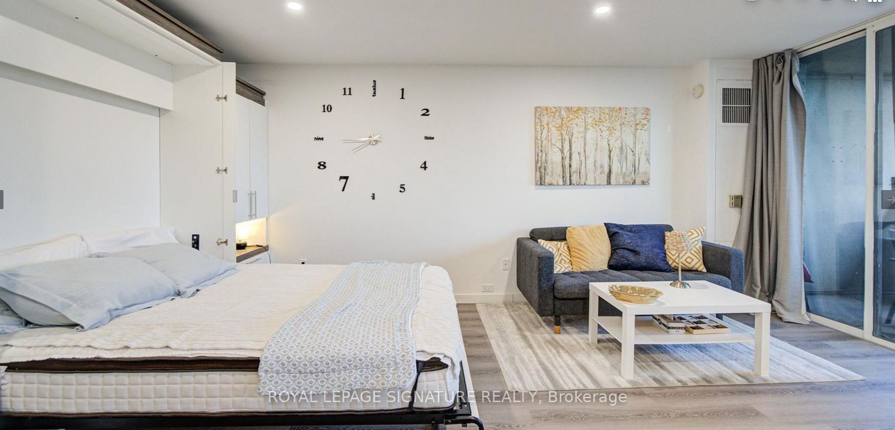 720 Spadina Avenue 1605, Toronto, ON M5S 2T9 photo 3