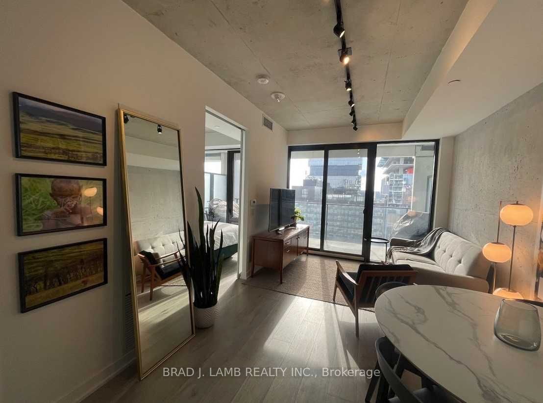 55 Ontario Street 1205, Toronto, ON M5A 0T8 photo 3