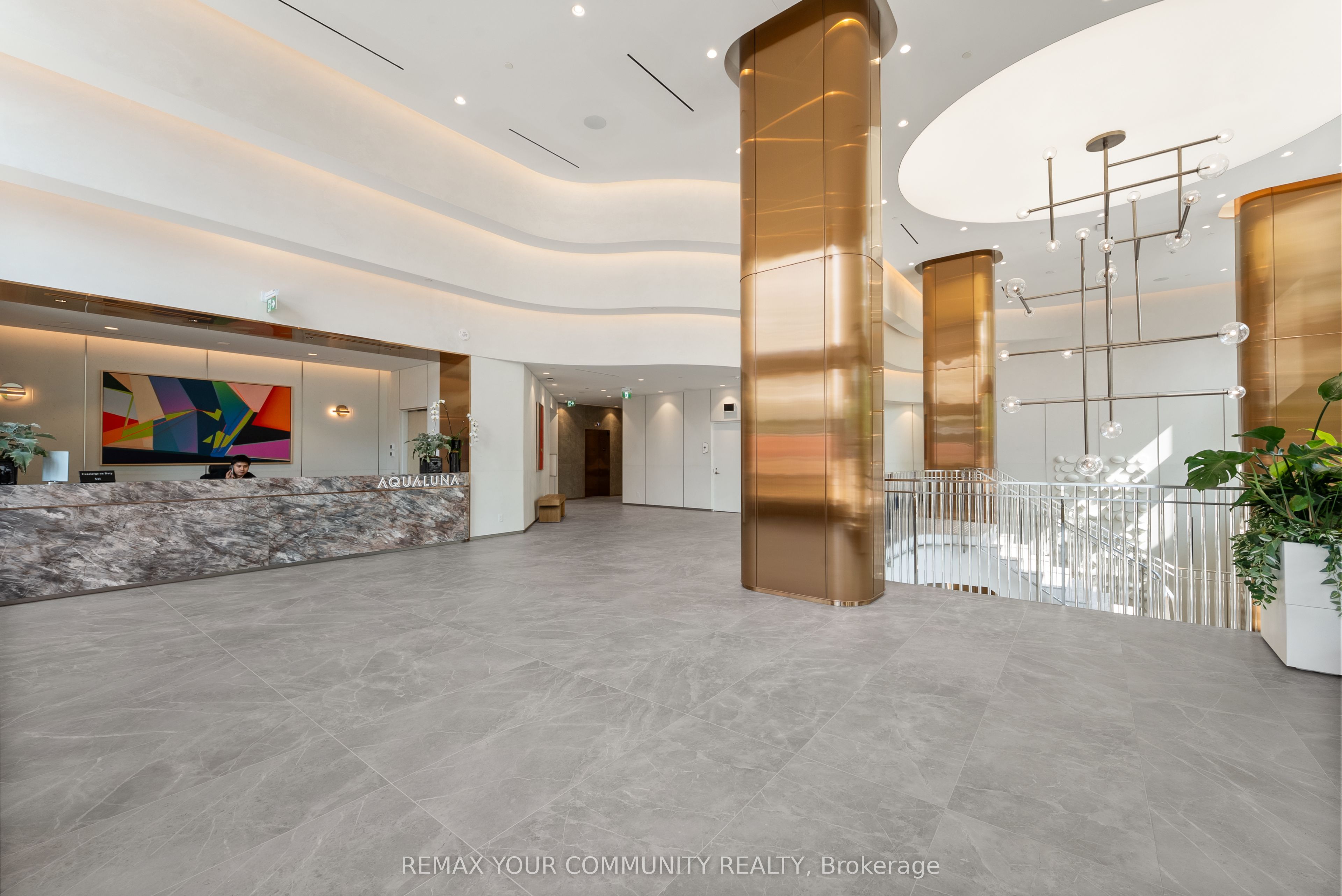 155 Merchants Wharf 824, Toronto, ON M5A 0Y4 photo 5