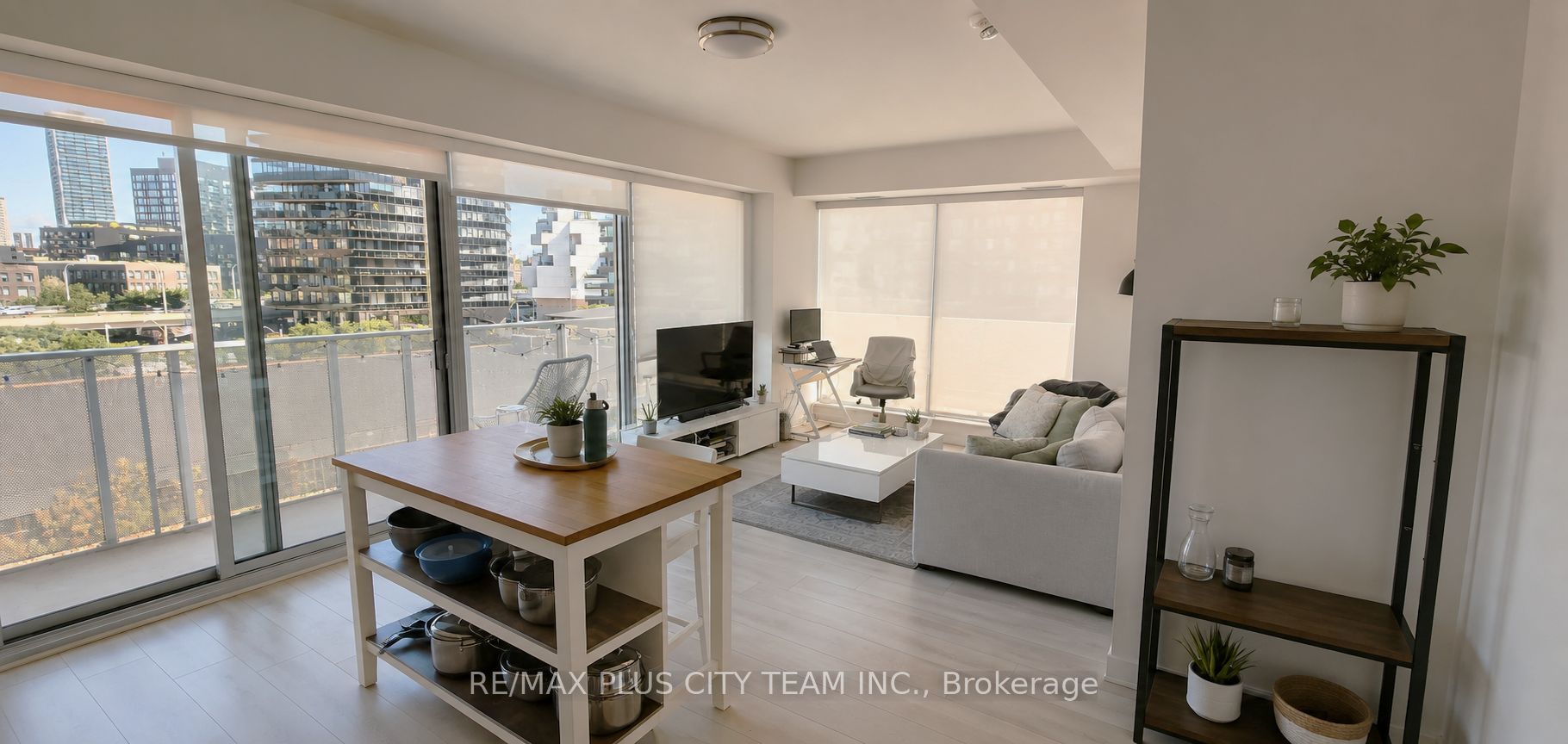 60 Tannery Road 601, Toronto, ON M5A 0S8 photo 3