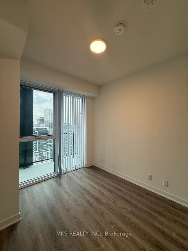 180 Front Street E 2602, Toronto, ON M5A 0A9 photo 5