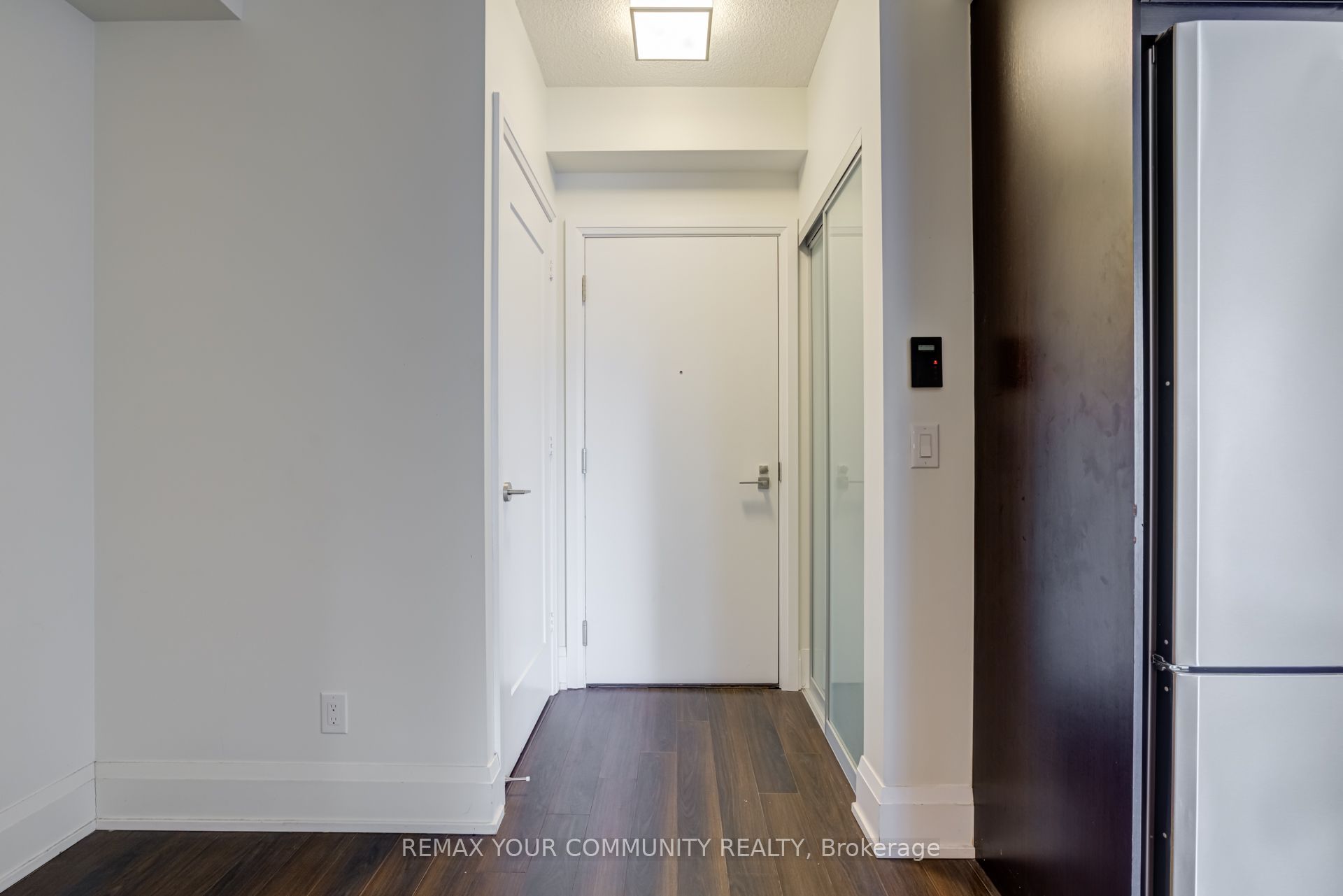 120 Harrison Garden Boulevard 1402, Toronto, ON M2N 0H1 photo 5