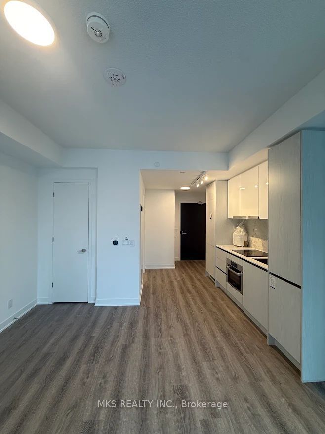 180 Front Street E 2611, Toronto, ON M5A 0A9 photo 5