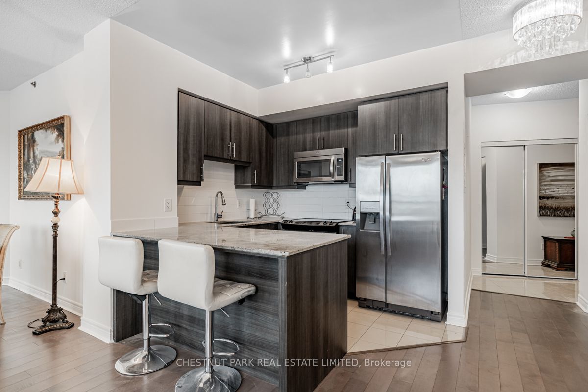 2756 Old Leslie Street 816, Toronto, ON M2K 0E2 photo 3