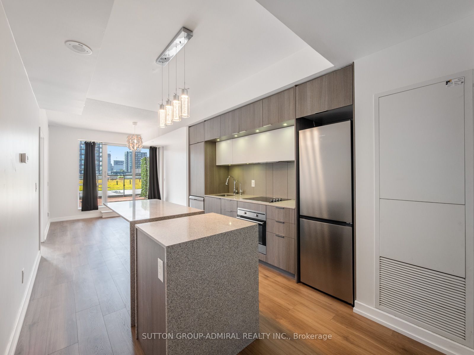 170 Sumach Street 907, Toronto, ON M5A 0C3 photo 3