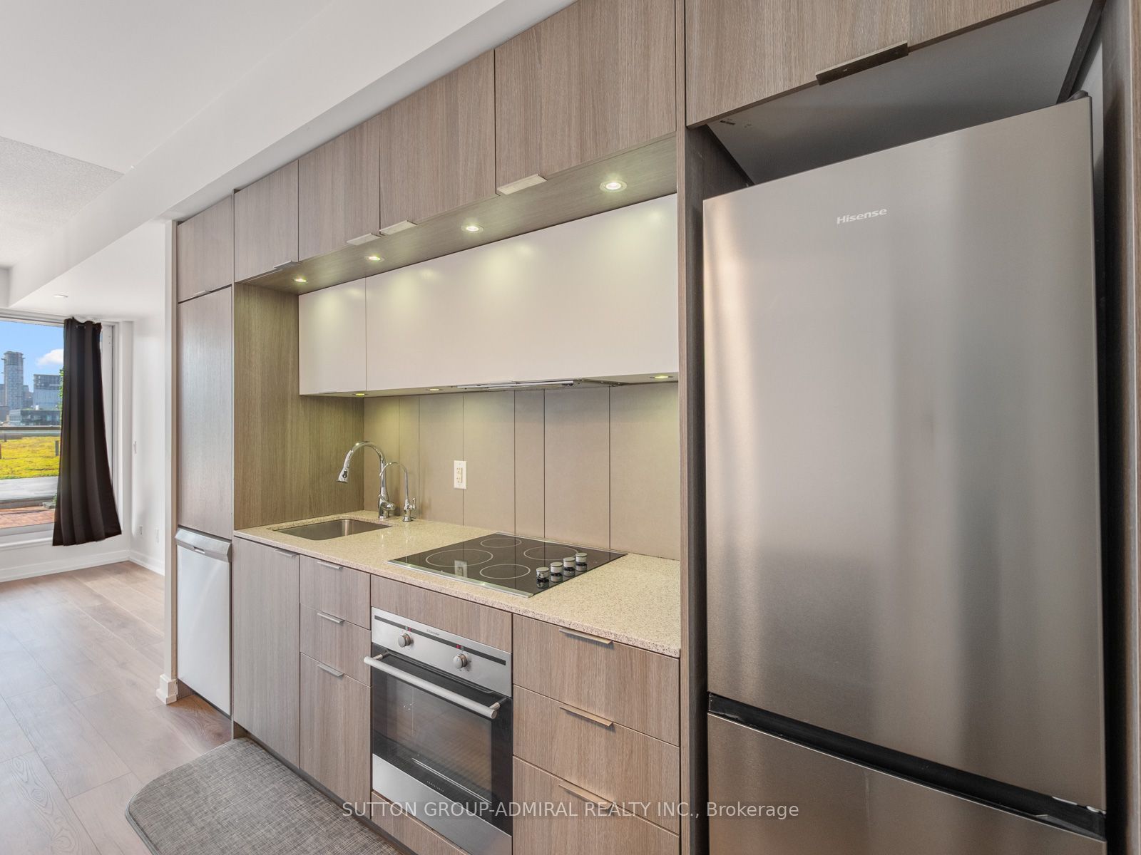 170 Sumach Street 907, Toronto, ON M5A 0C3 photo 4