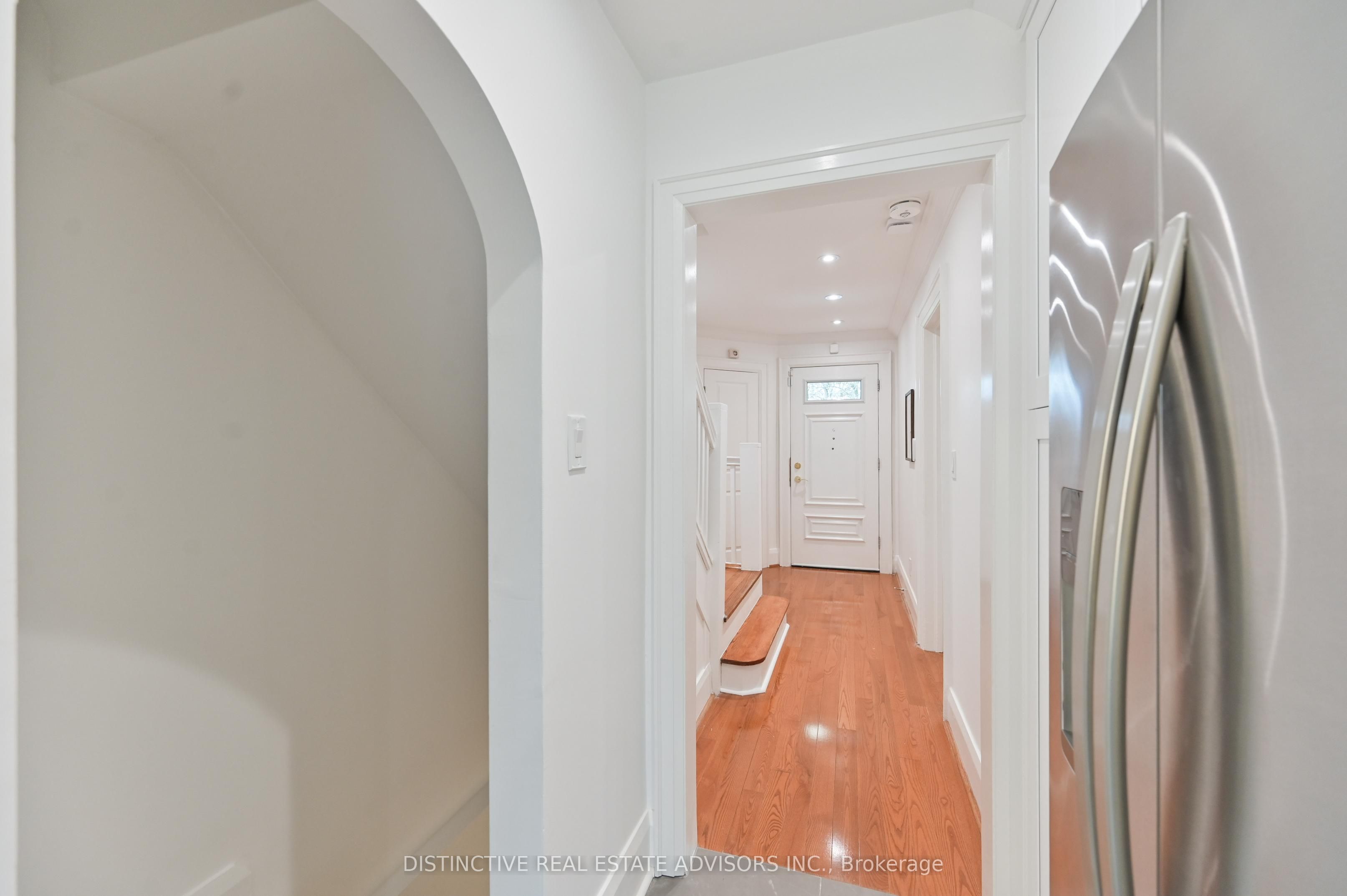 168 Moore Avenue, Toronto, ON M4T 1V8 photo 4