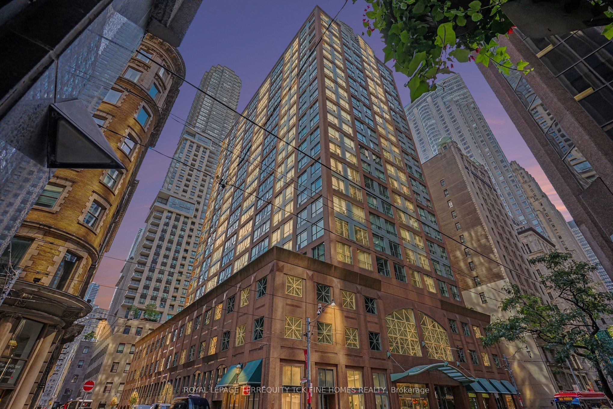 7 King Street E 1841, Toronto, ON M5C 3C5
