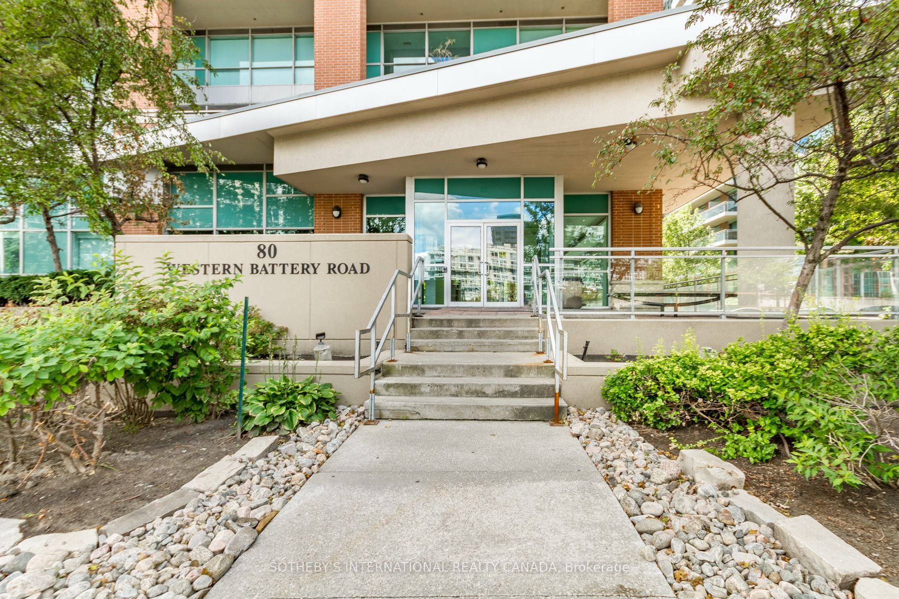 80 Western Battery Road 2402, Toronto, ON M6K 3S1 photo 4