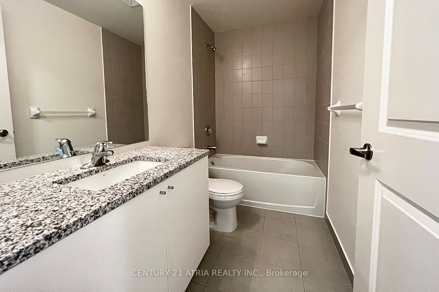 4955 Yonge Street 802, Toronto, ON M2N 0L8 photo 4