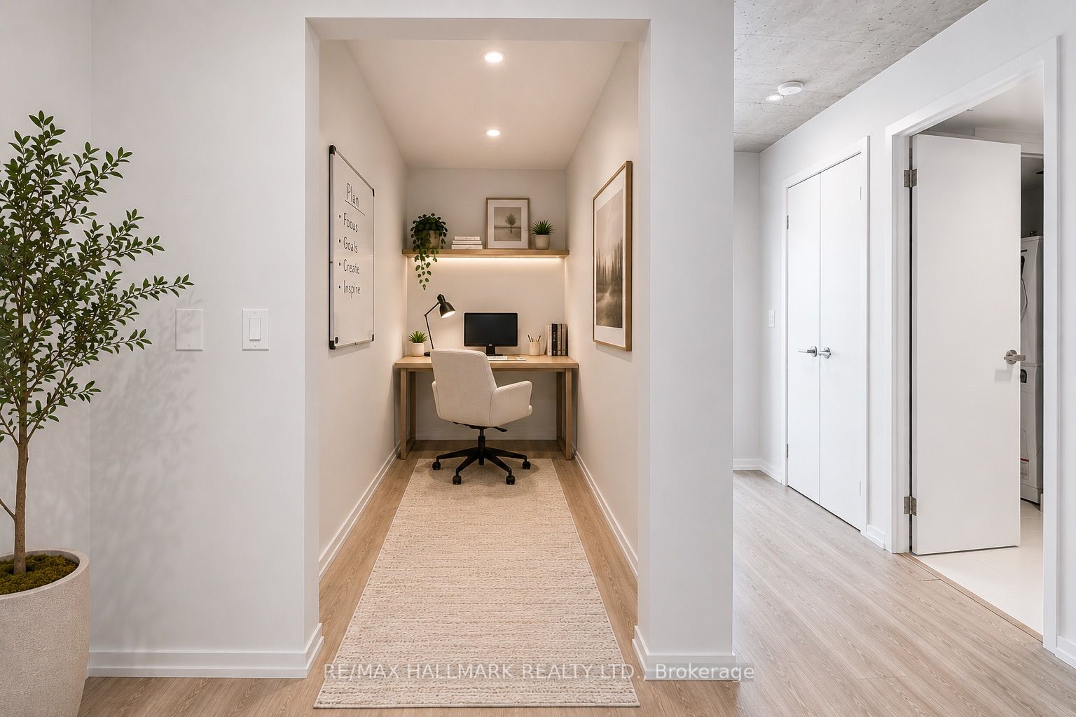 5 Soudan Avenue 707, Toronto, ON M4S 0B1 photo 3