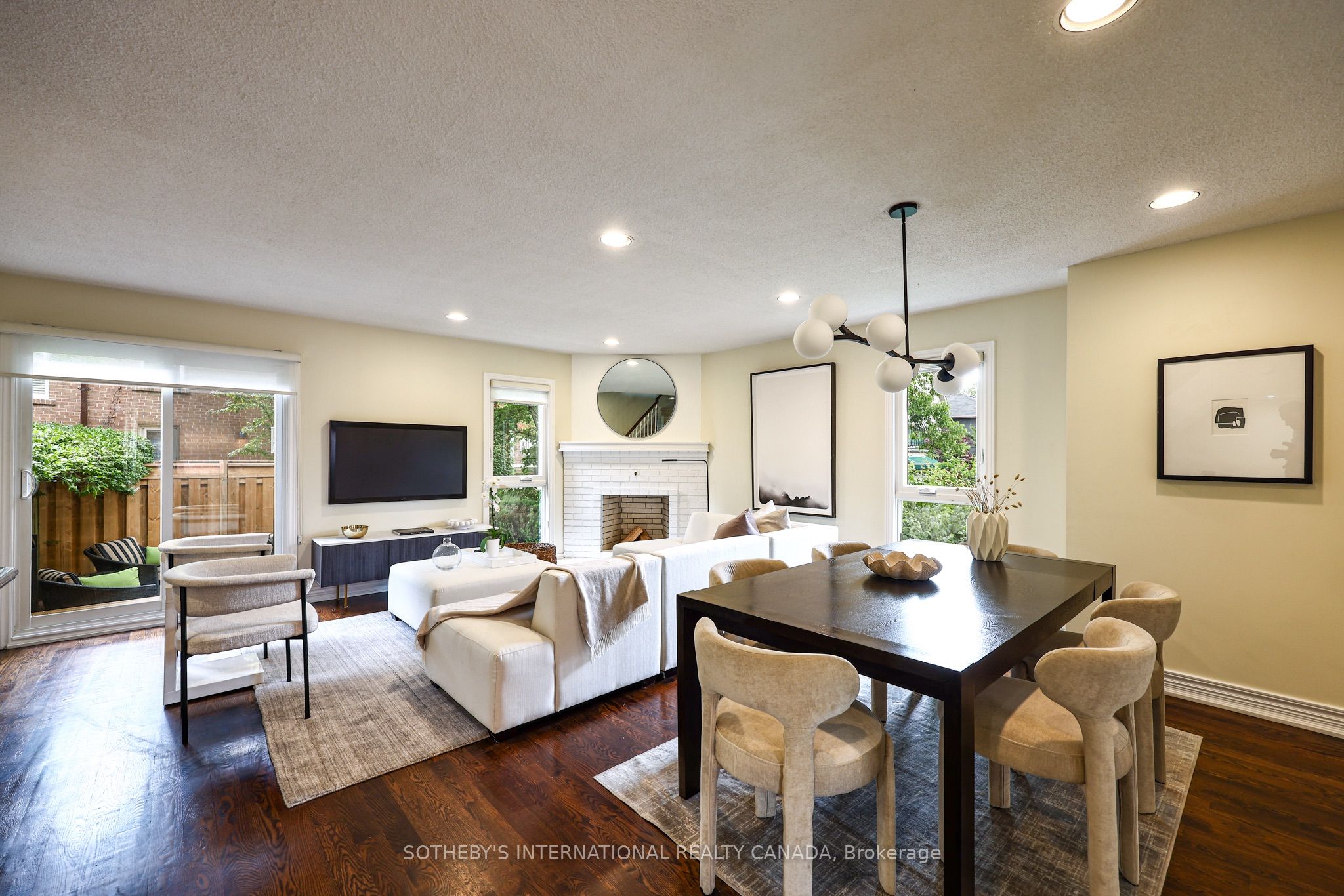 70 Sylvan Valley Way, Toronto, ON M5M 4M3 photo 2