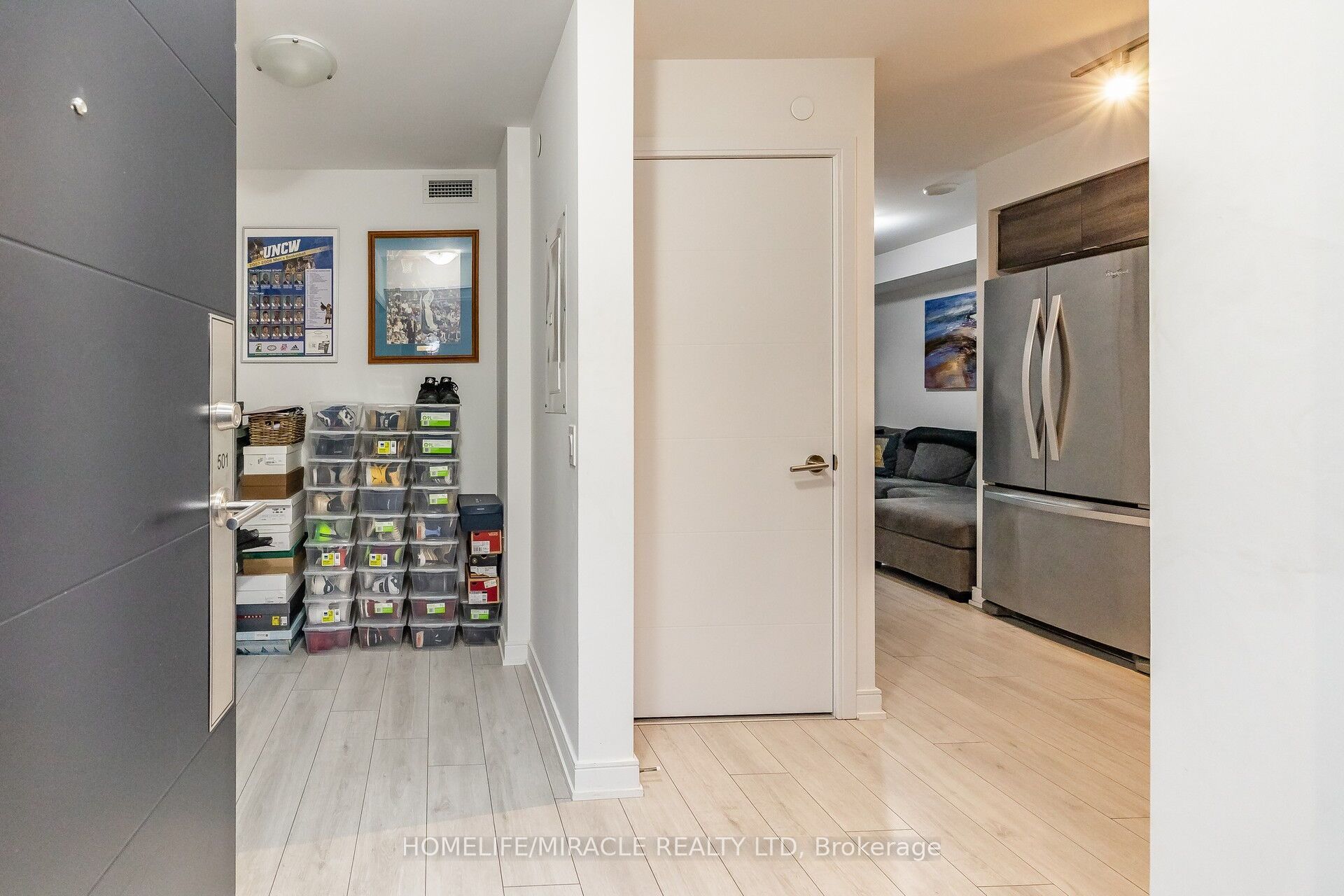 525 Adelaide Street 501, Toronto, ON M5V 0N7 photo 5