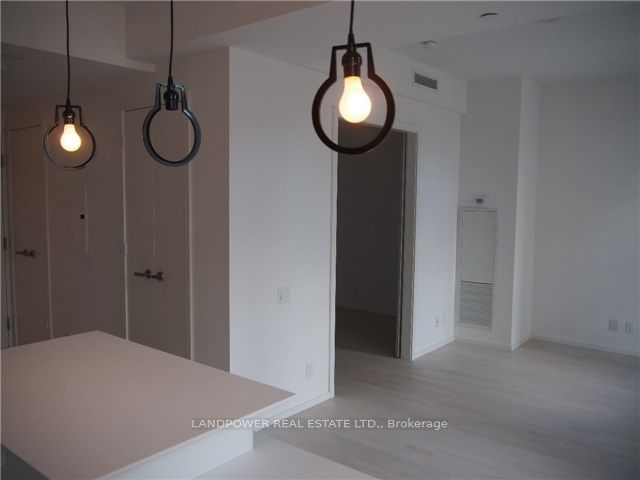 5 St Joseph Street 224, Toronto, ON M4Y 0B6