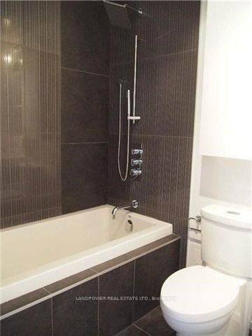 5 St Joseph Street 224, Toronto, ON M4Y 0B6 photo 4