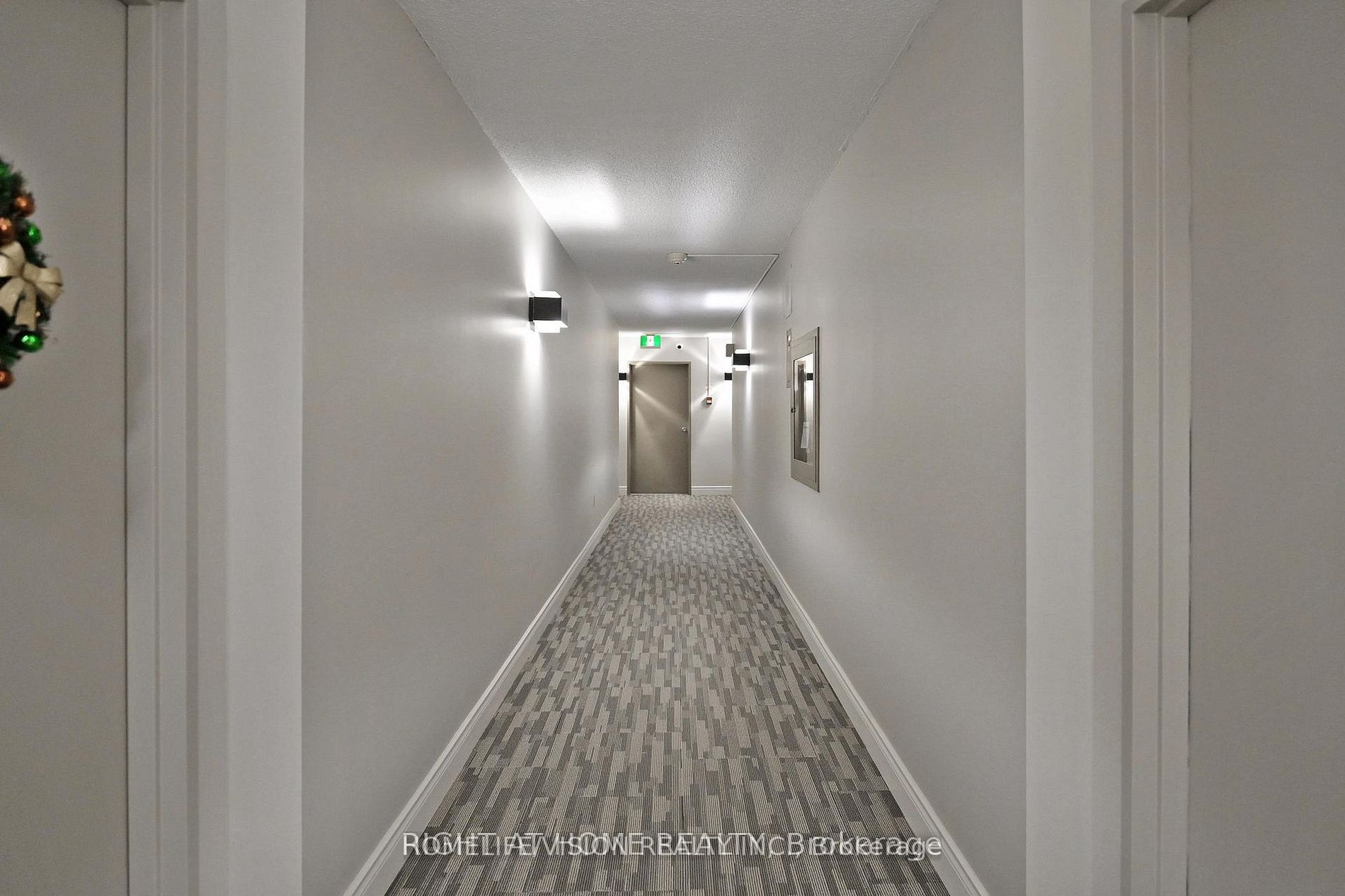 1338 York Mills Boulevard 1808, Toronto, ON M3A 3M3 photo 2