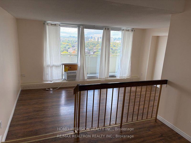 1338 York Mills Boulevard 1808, Toronto, ON M3A 3M3 photo 5