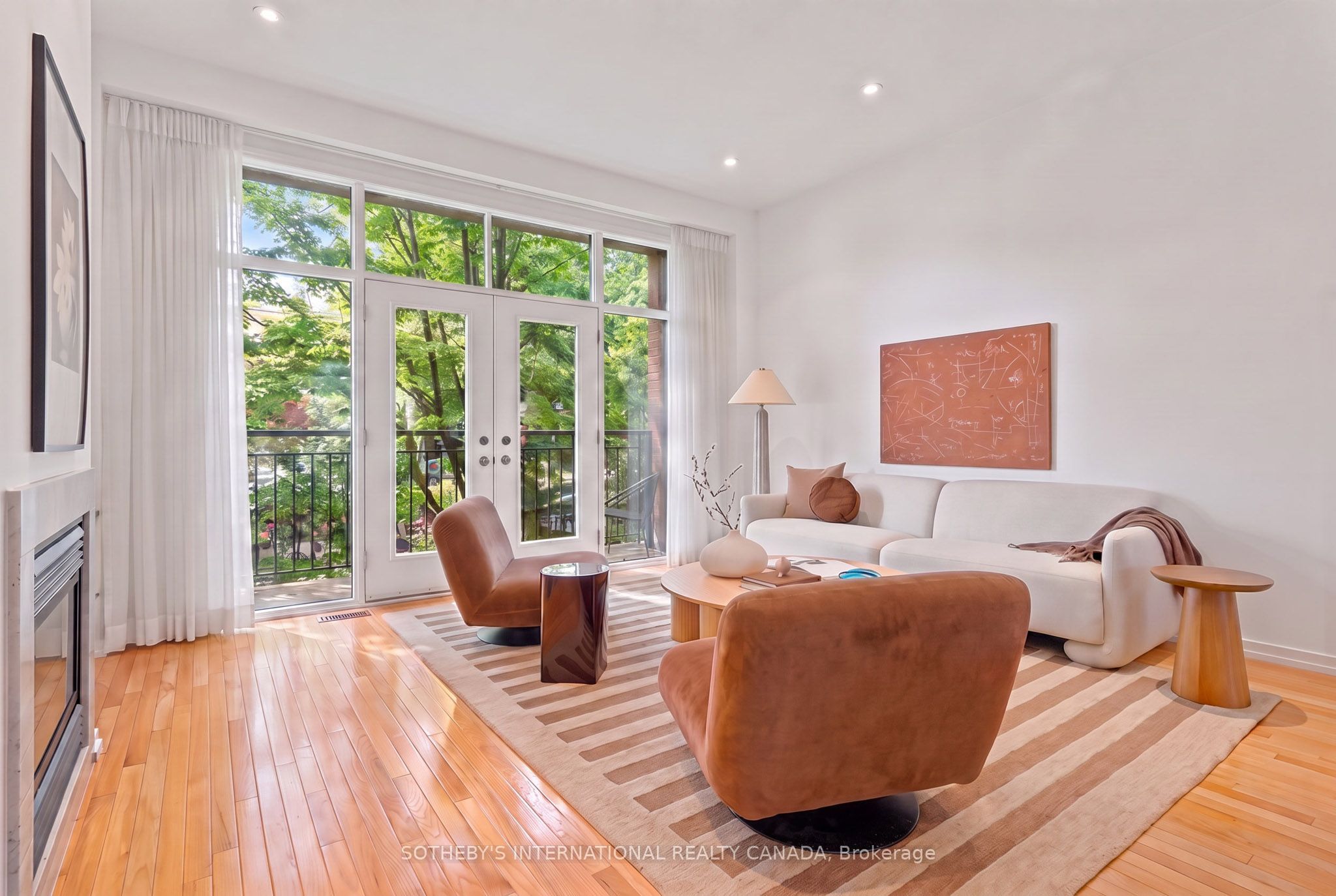 2 Sibelius Lane, Toronto, ON M5R 3V8 photo 5