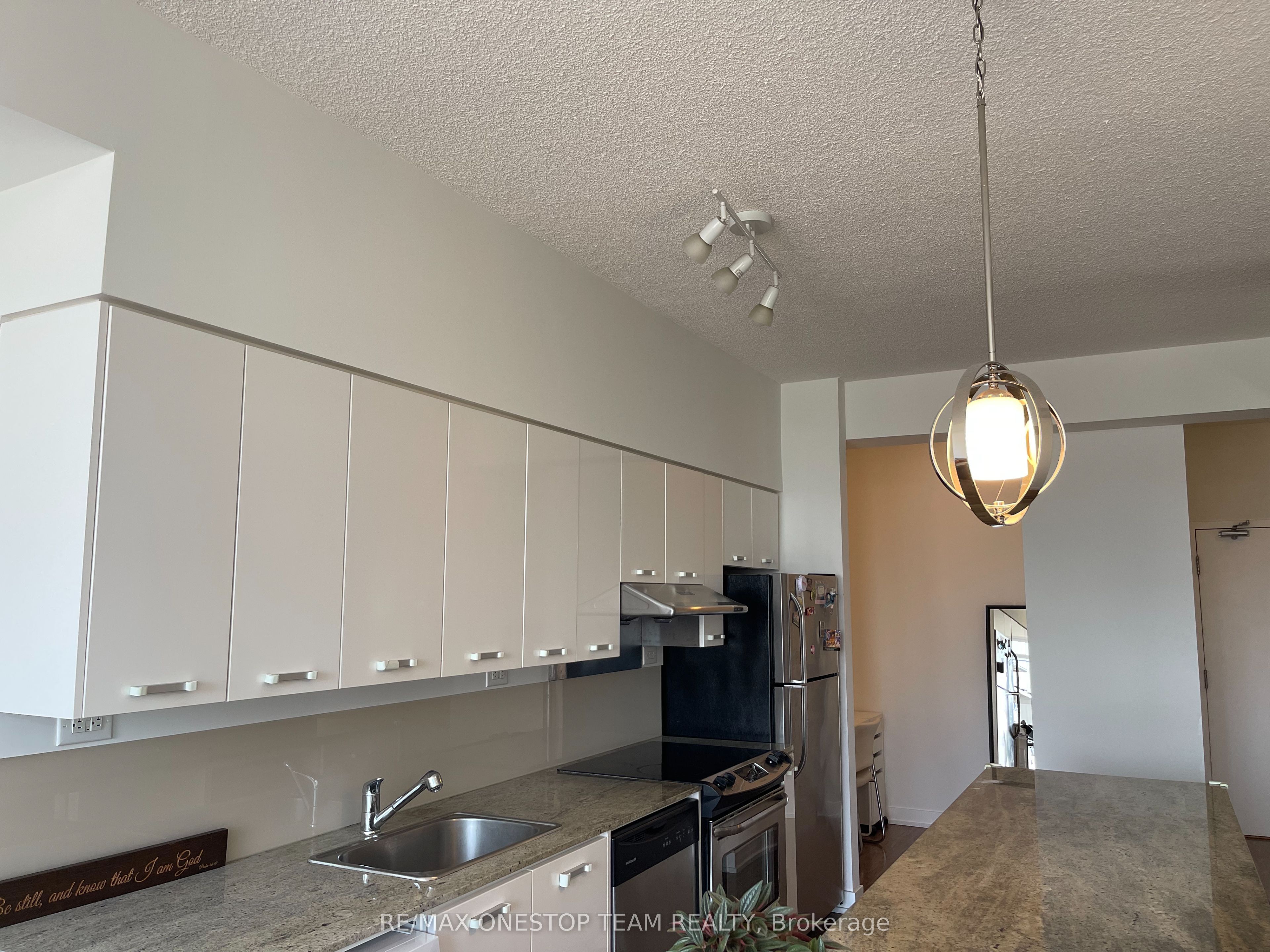 29 Singer Court 2503, Toronto, ON M2K 0B3 photo 5