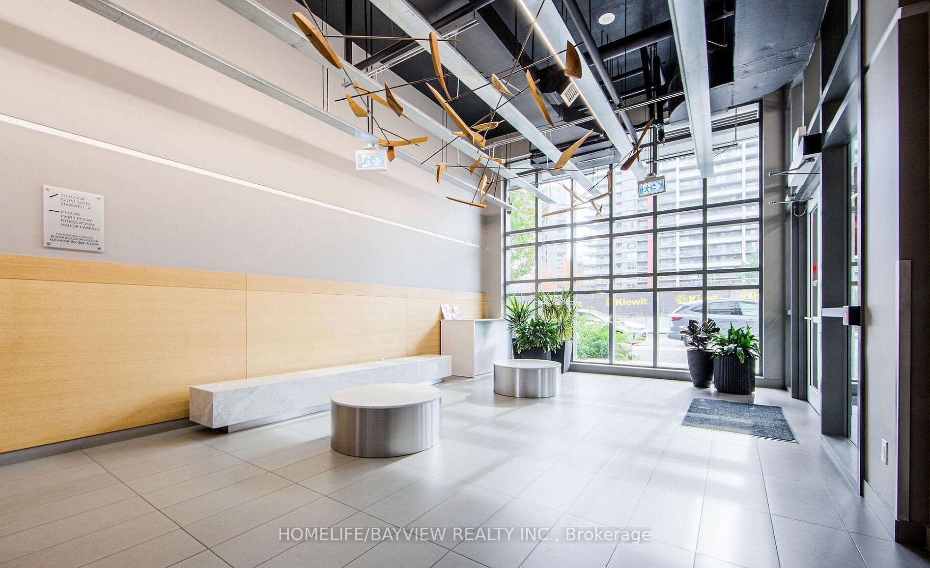 170 Sudbury Street 703, Toronto, ON M6J 0A1 photo 3