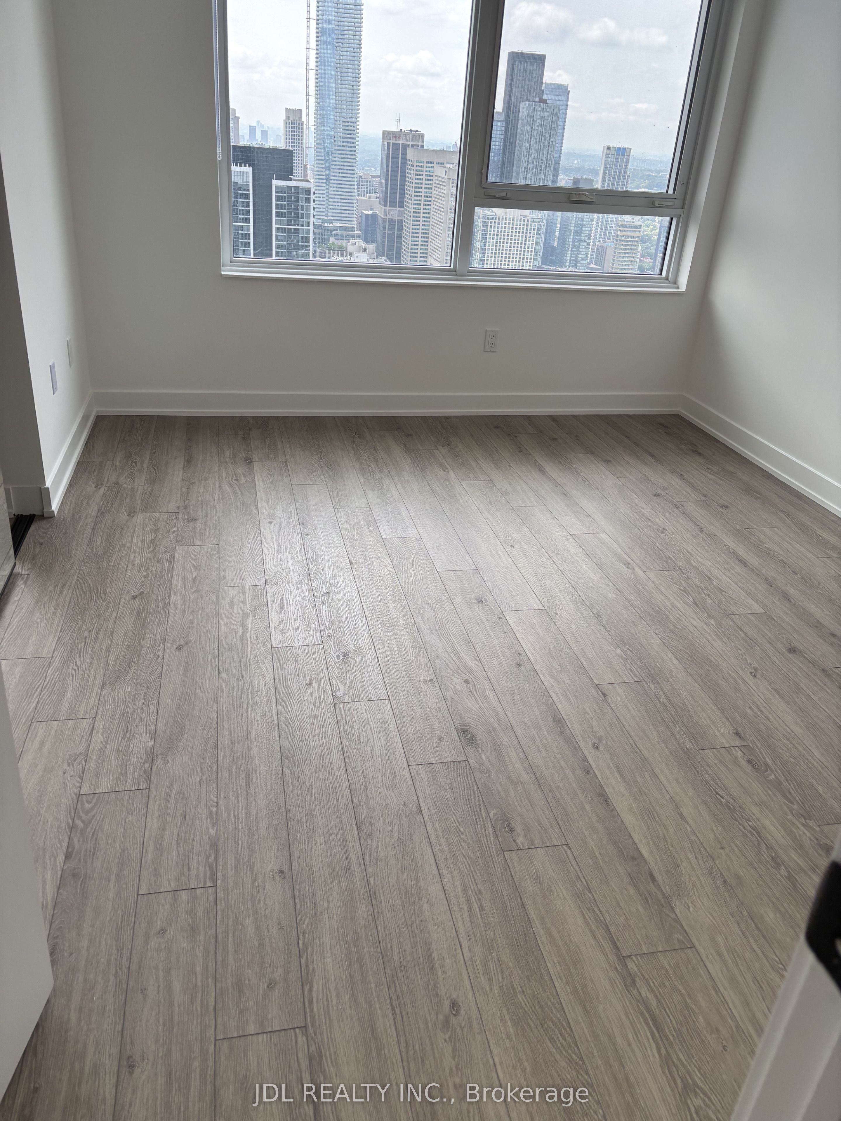 609 Sherbourne Street 5103, Toronto, ON M4X 0A4 photo 3