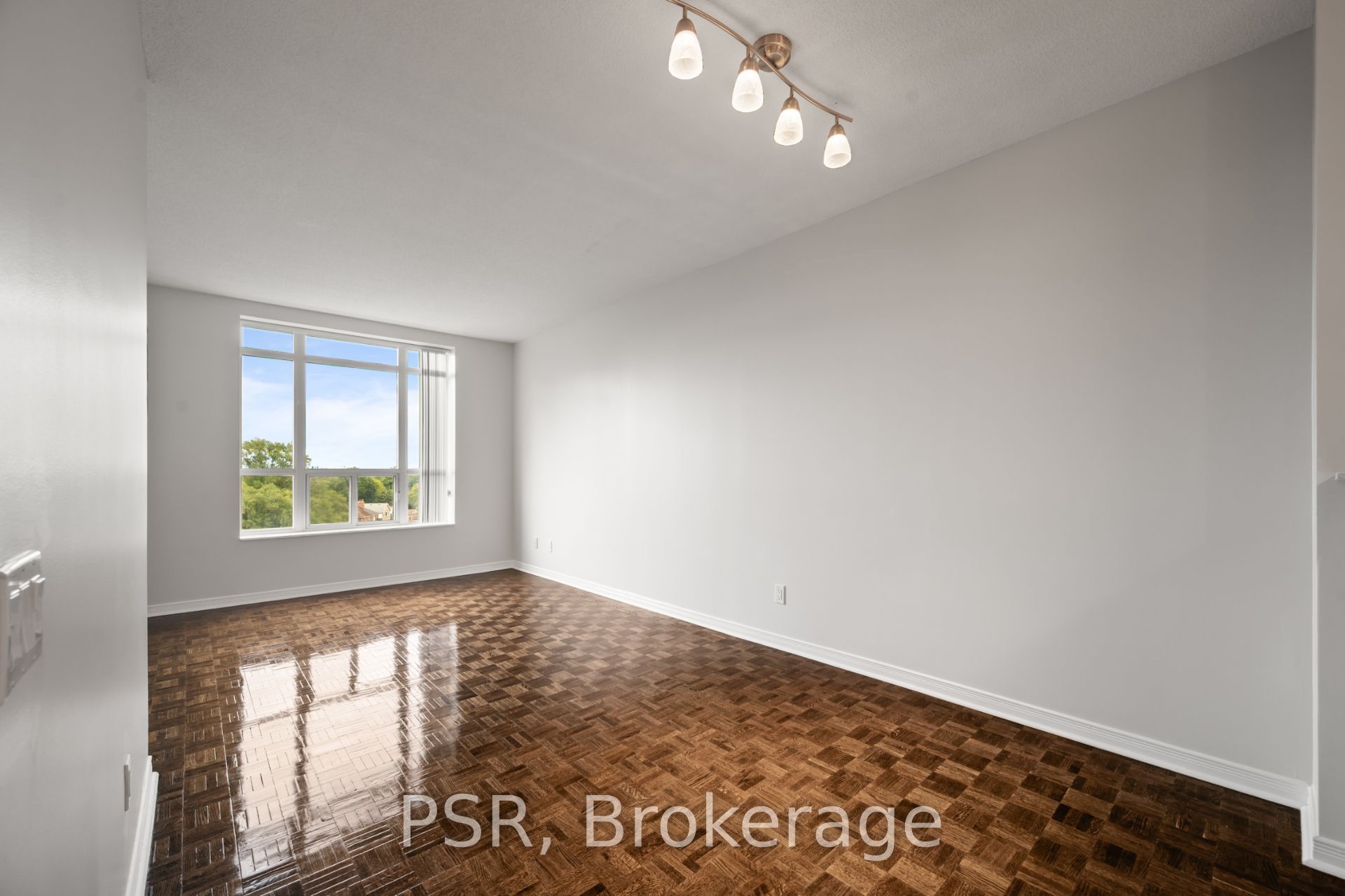 515 Rosewell Avenue 311, Toronto, ON M4R 2J3 photo 5