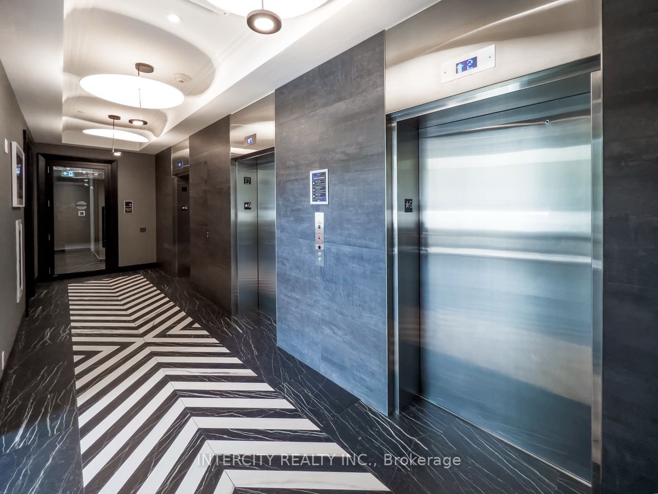 33 Frederick Todd Way E 1307, Toronto, ON M4G 0C9 photo 4