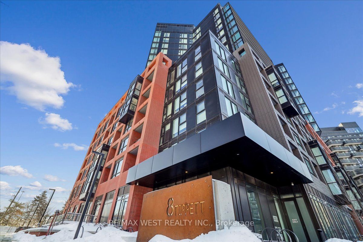 8 Tippett Road 426, Toronto, ON M3H 0E7