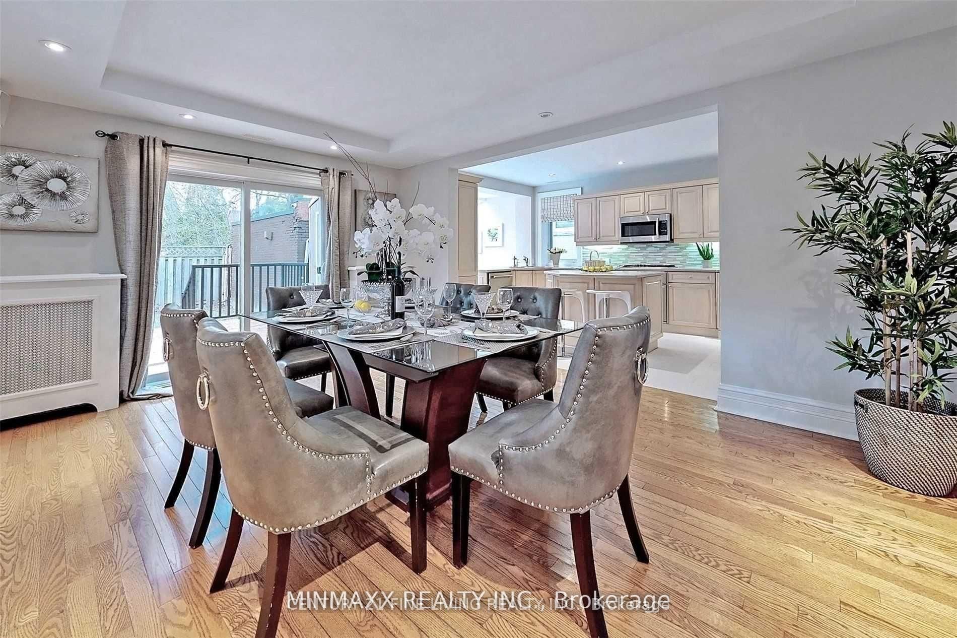 74 Dale Avenue, Toronto, ON M4W 1K9 photo 4