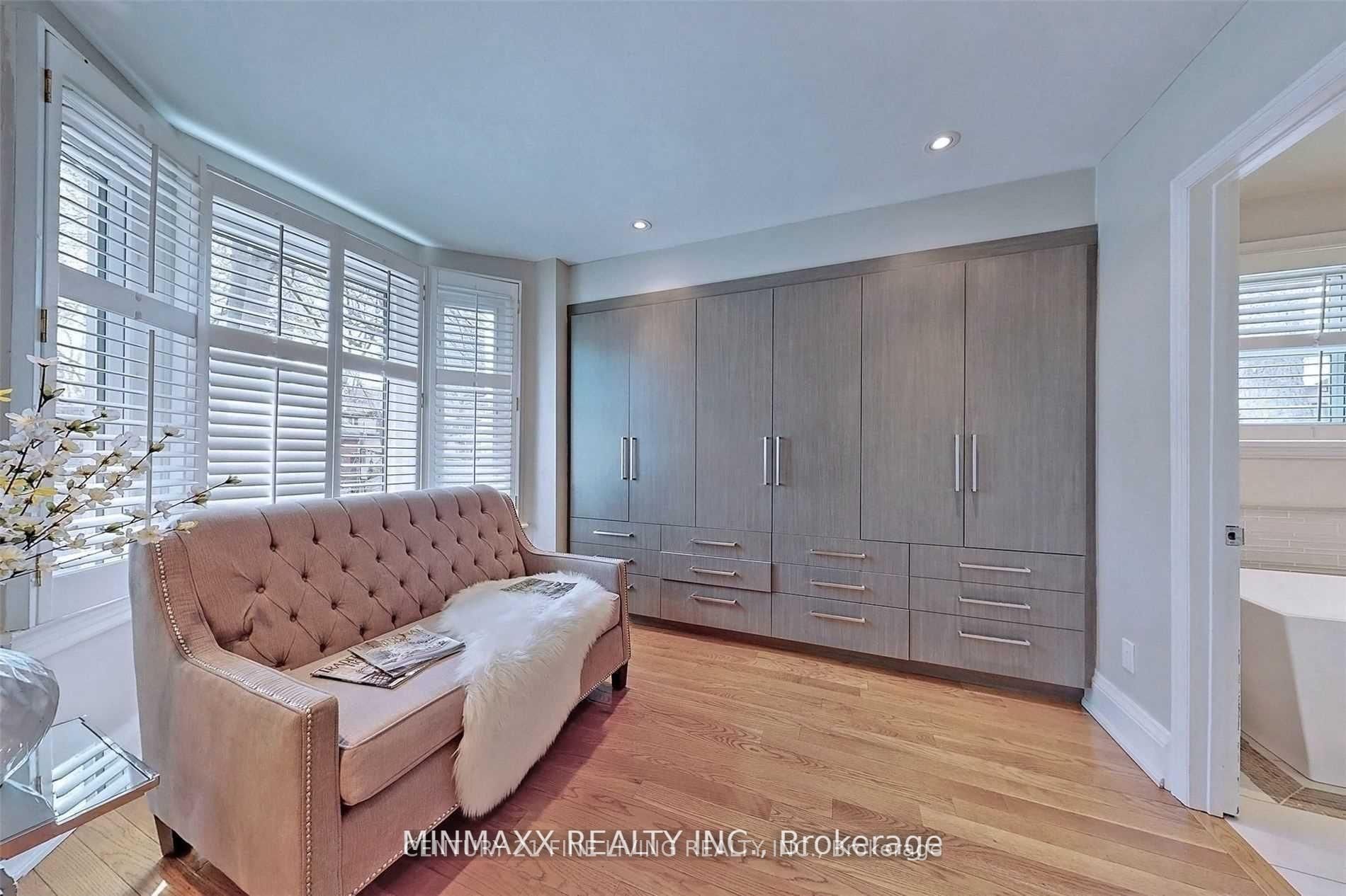 74 Dale Avenue, Toronto, ON M4W 1K9 photo 5