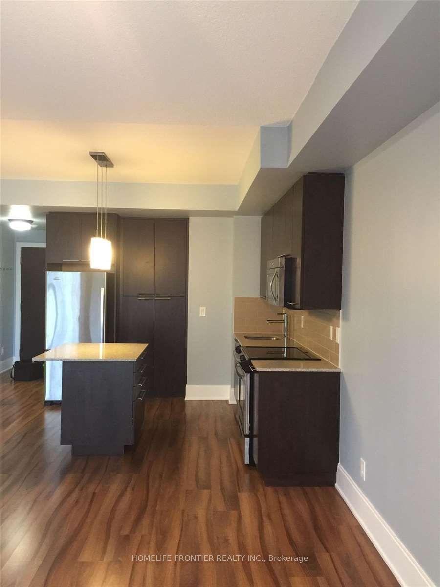 70 Roehampton Avenue 412, Toronto, ON M4P 1R2 photo 4