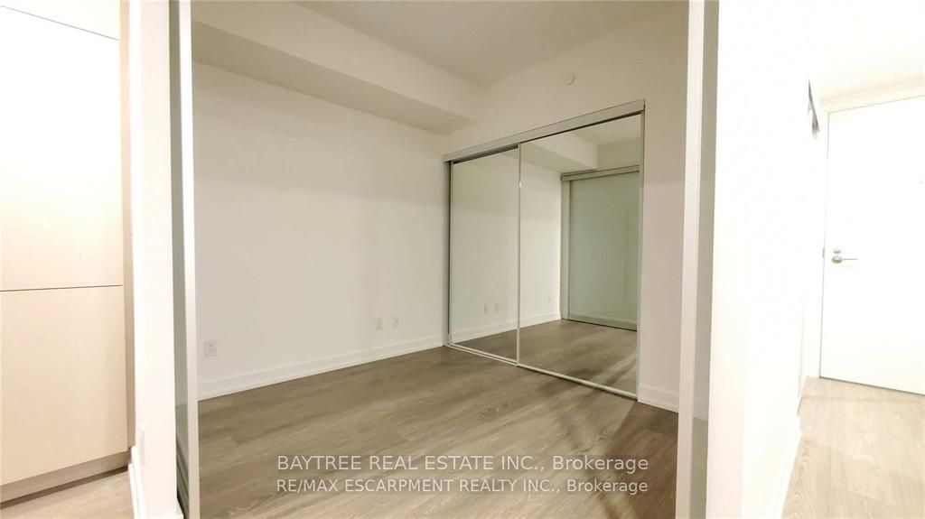 19 Western Battery Road 1612, Toronto, ON M6K 3S4 photo 3