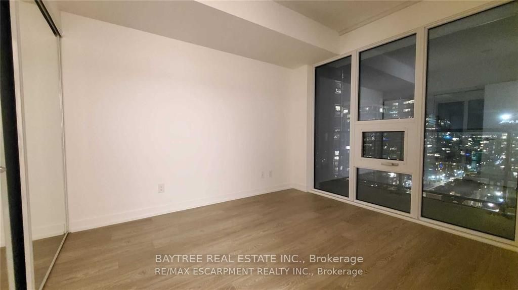 19 Western Battery Road 1612, Toronto, ON M6K 3S4 photo 4