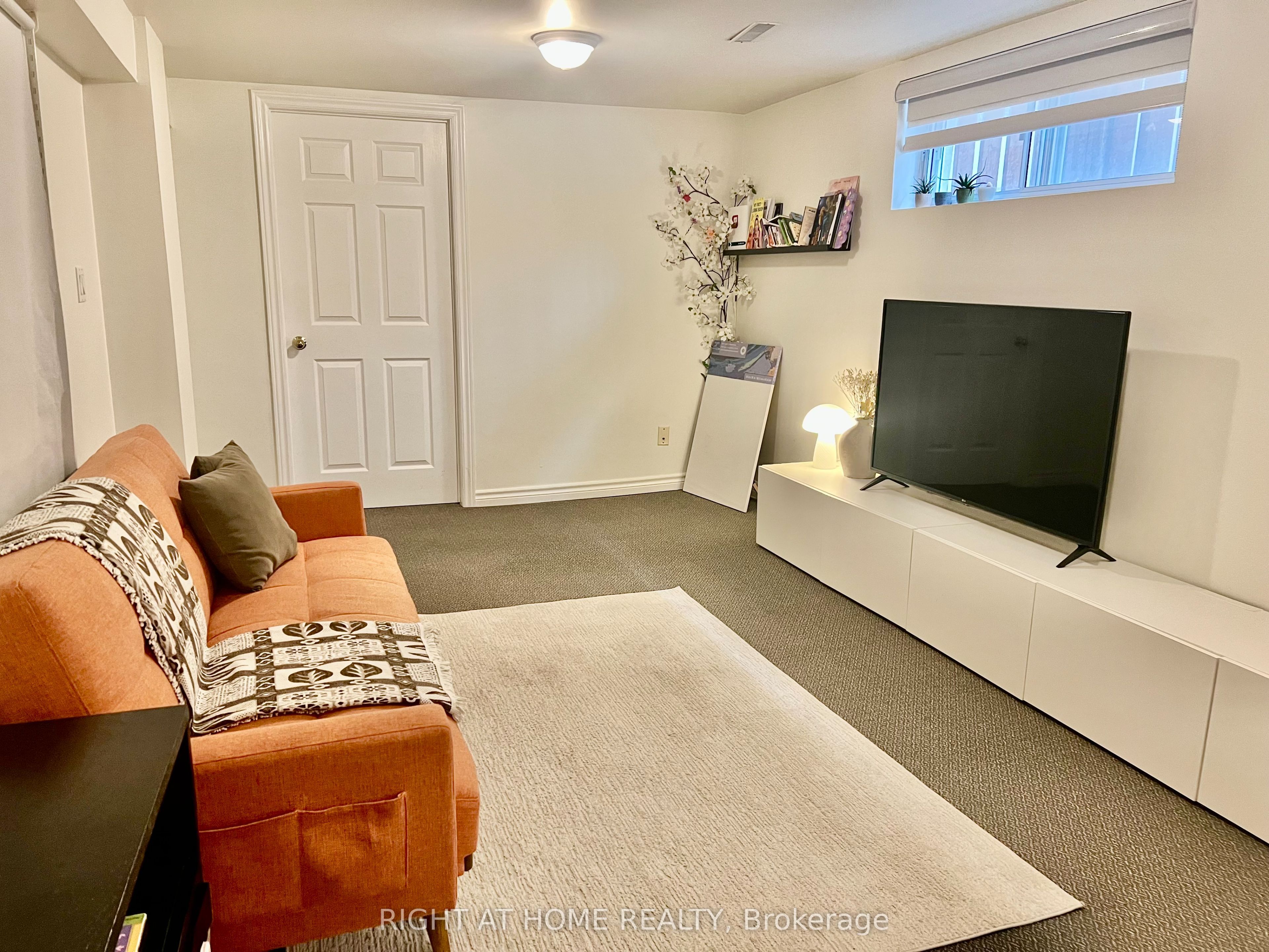 28 Gorman Park Road, Toronto, ON M3H 3K4 photo 3
