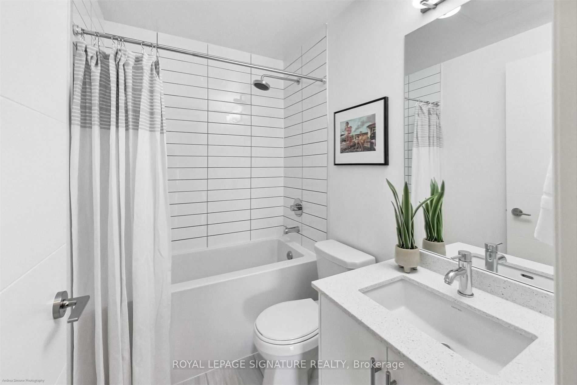 460 Adelaide Street E 2210, Toronto, ON M5A 1N6 photo 5