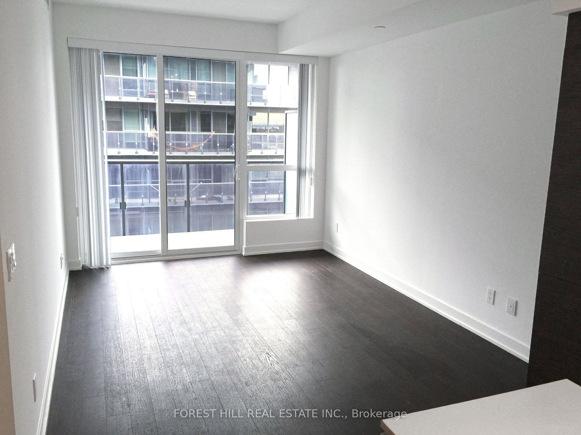 1030 King Street W 440, Toronto, ON M6K 0B4 photo 2