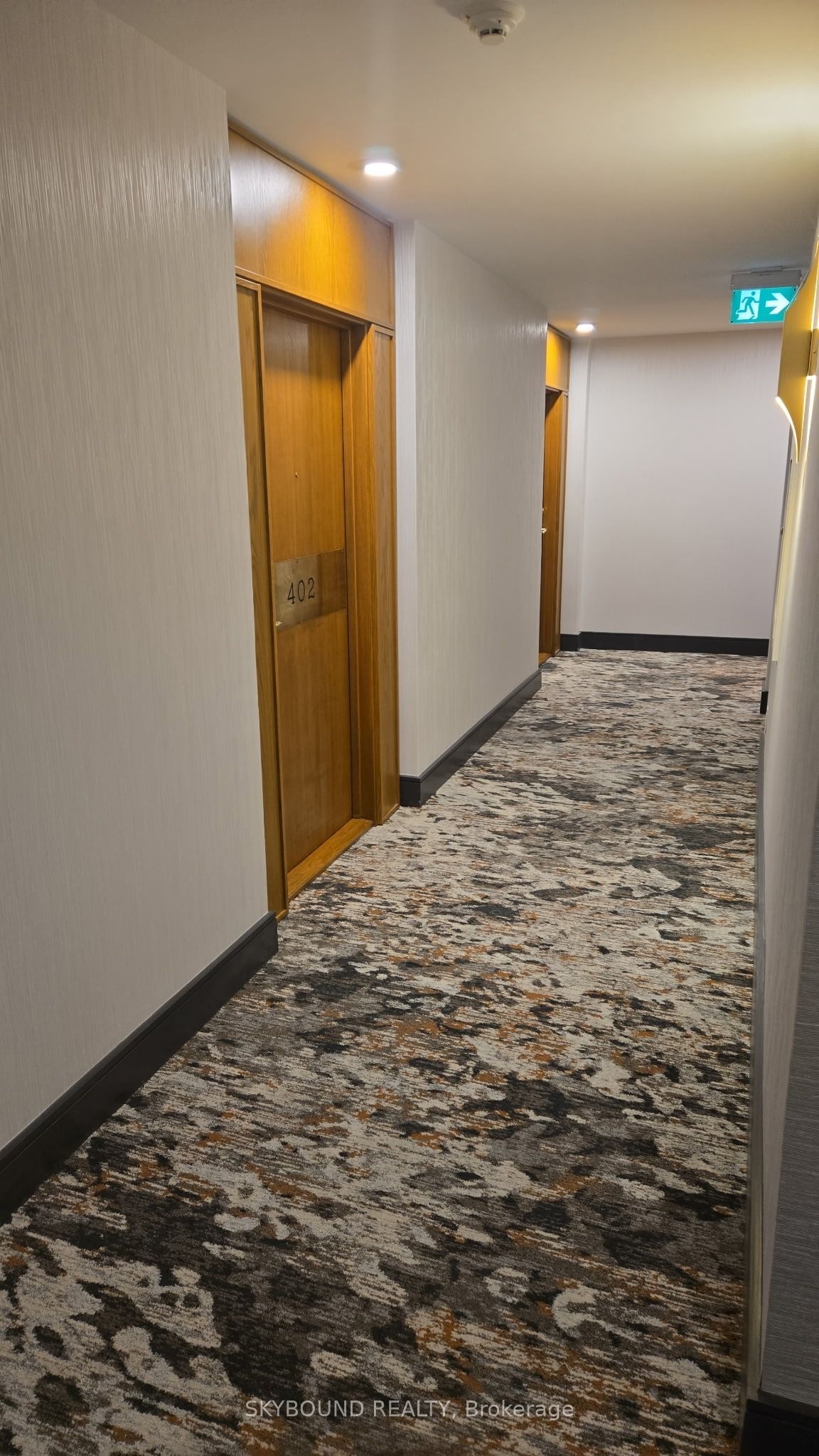 195 Wynford Drive 402, Toronto, ON M3C 3P3 photo 5