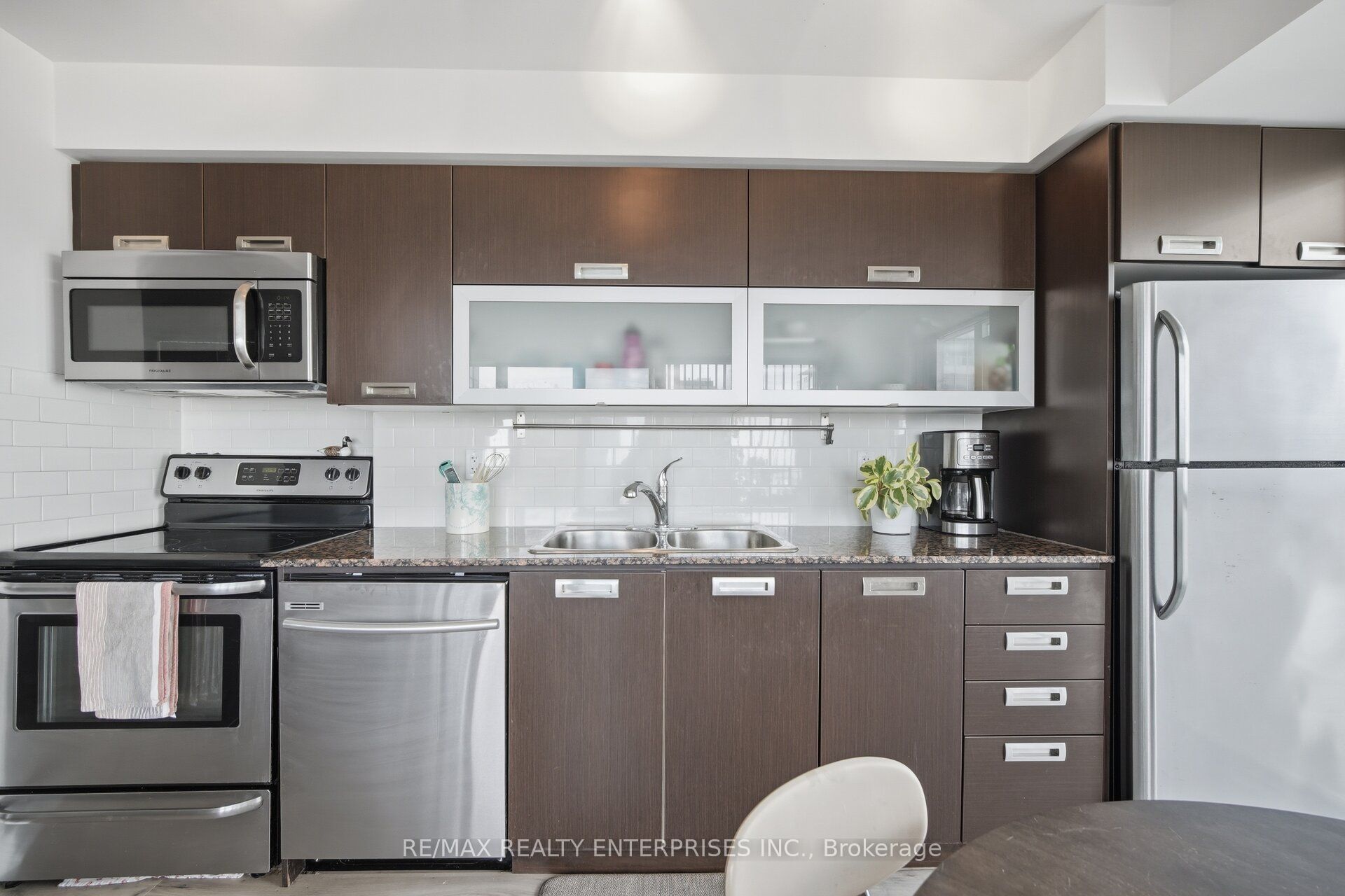 100 Western Battery Road 1610, Toronto, ON M6K 3S2 photo 2