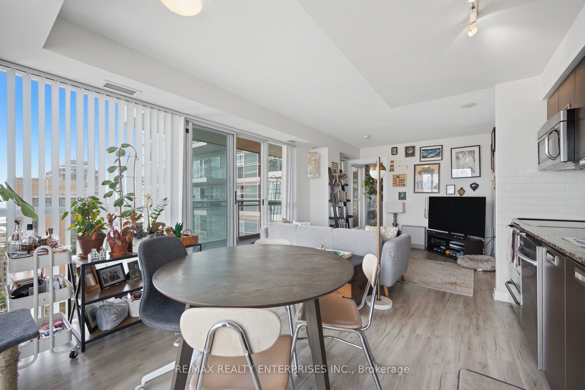 100 Western Battery Road 1610, Toronto, ON M6K 3S2 photo 4
