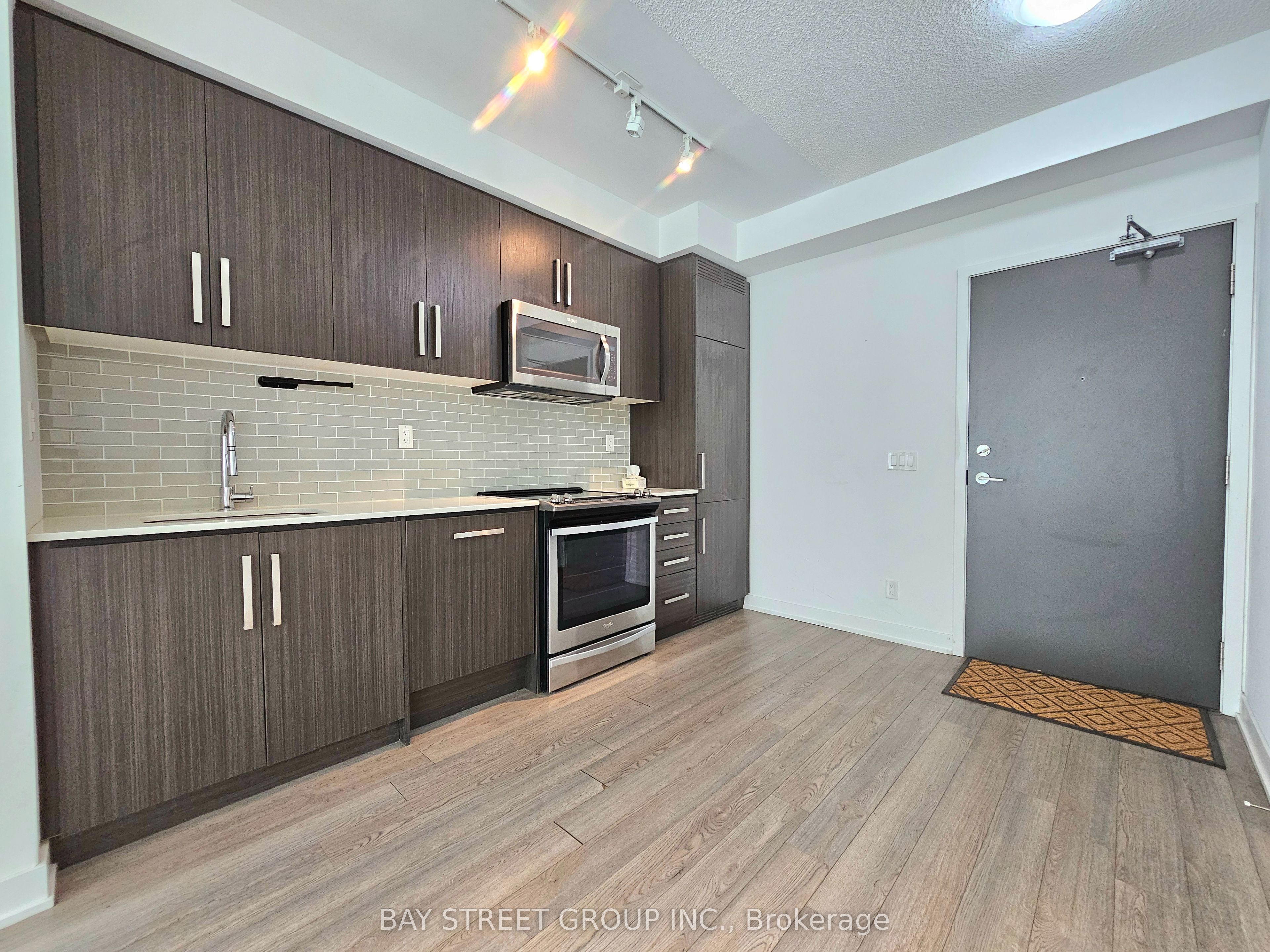 5180 Yonge Street 509, Toronto, ON M2N 0K5 photo 2