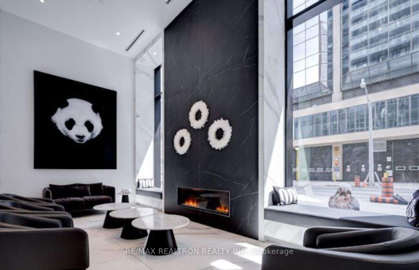 20 Edward Street 703, Toronto, ON M5G 0C5