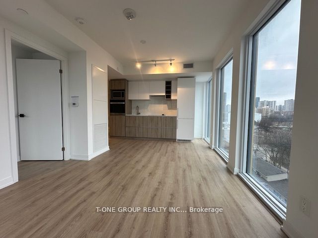 319 Jarvis Street 712, Toronto, ON M5B 2C2 photo 3