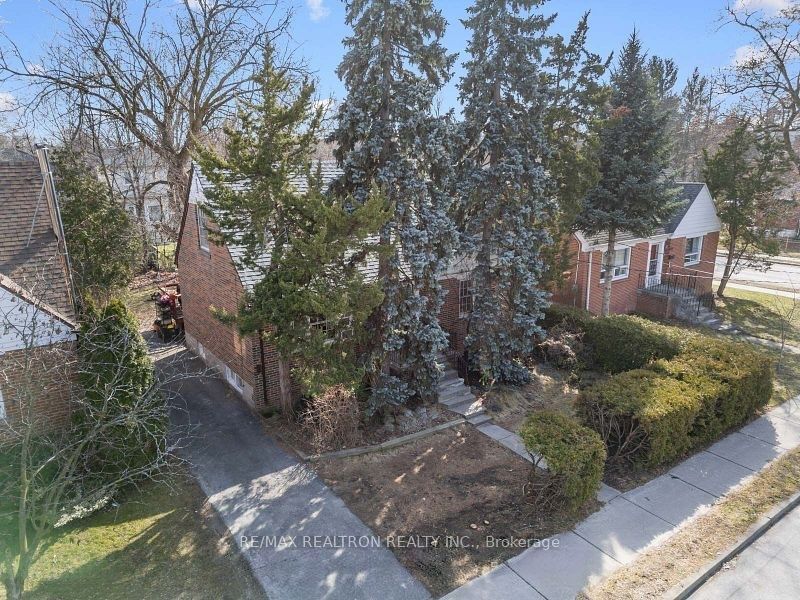 303 Bogert Avenue, Toronto, ON M2N 1L4 photo 2