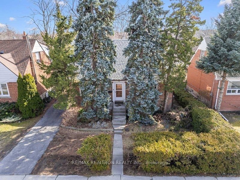 303 Bogert Avenue, Toronto, ON M2N 1L4 photo 3