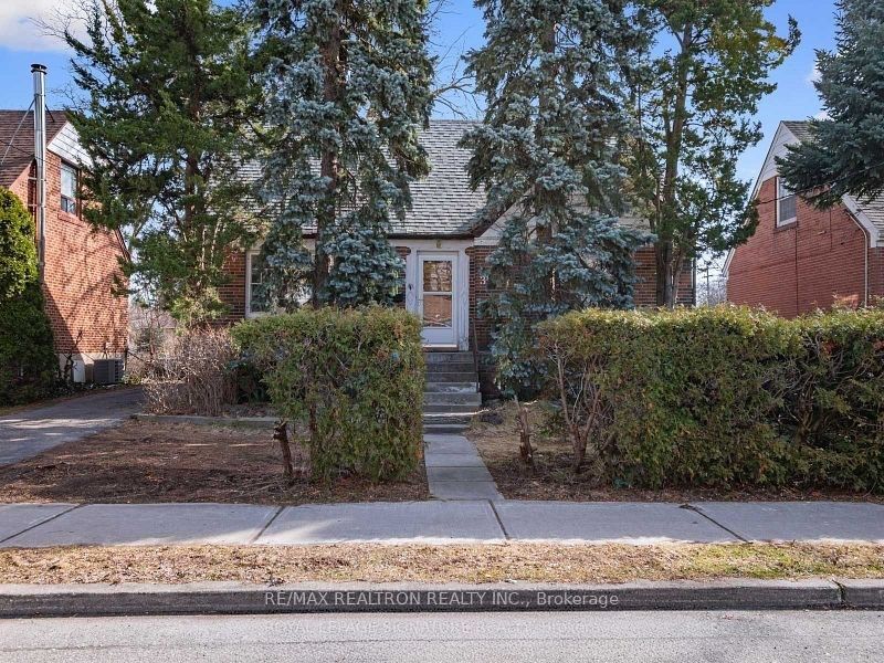 303 Bogert Avenue, Toronto, ON M2N 1L4 photo 4