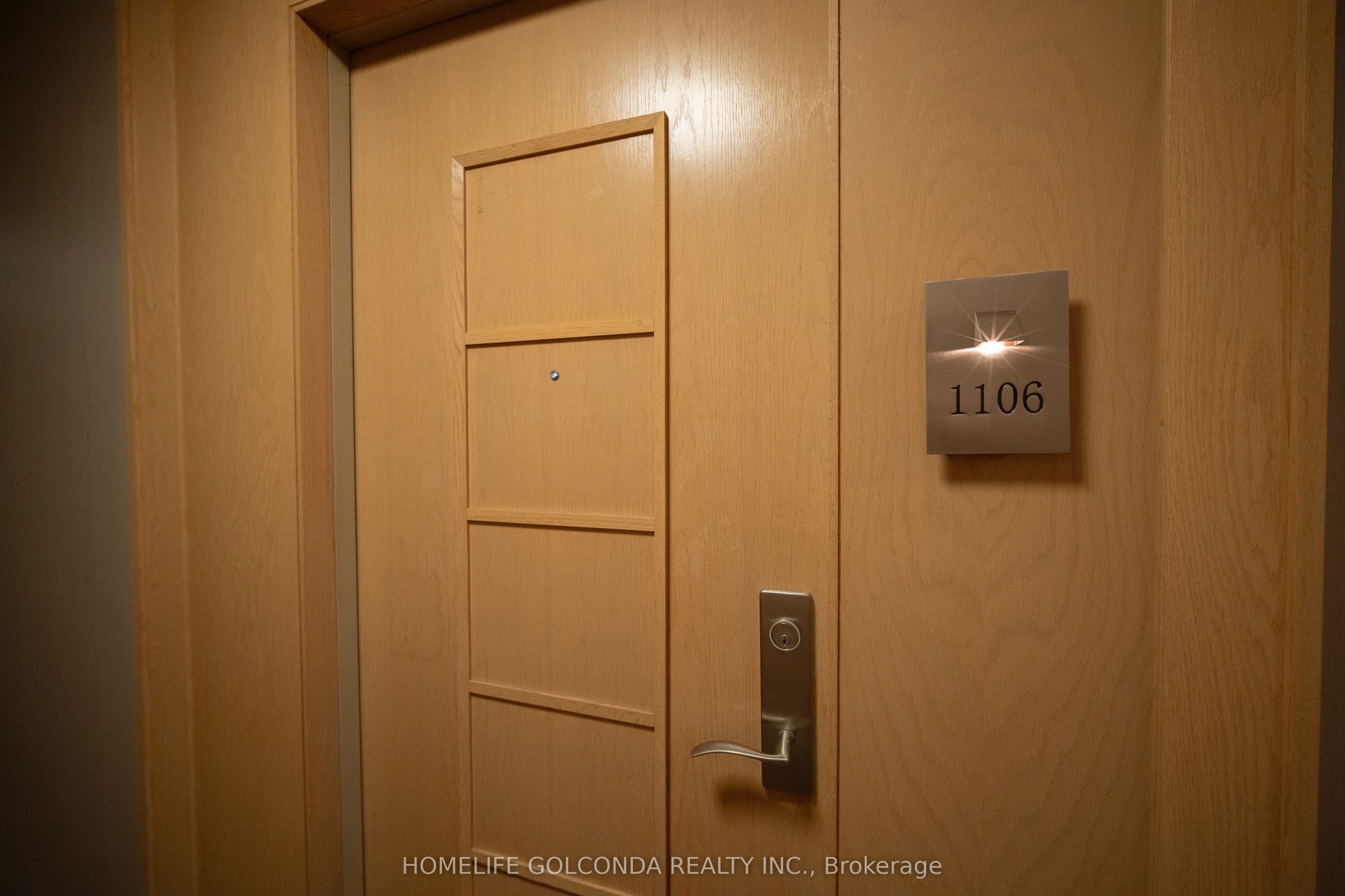 509 Beecroft Road 1106, Toronto, ON M2N 0A3 photo 3
