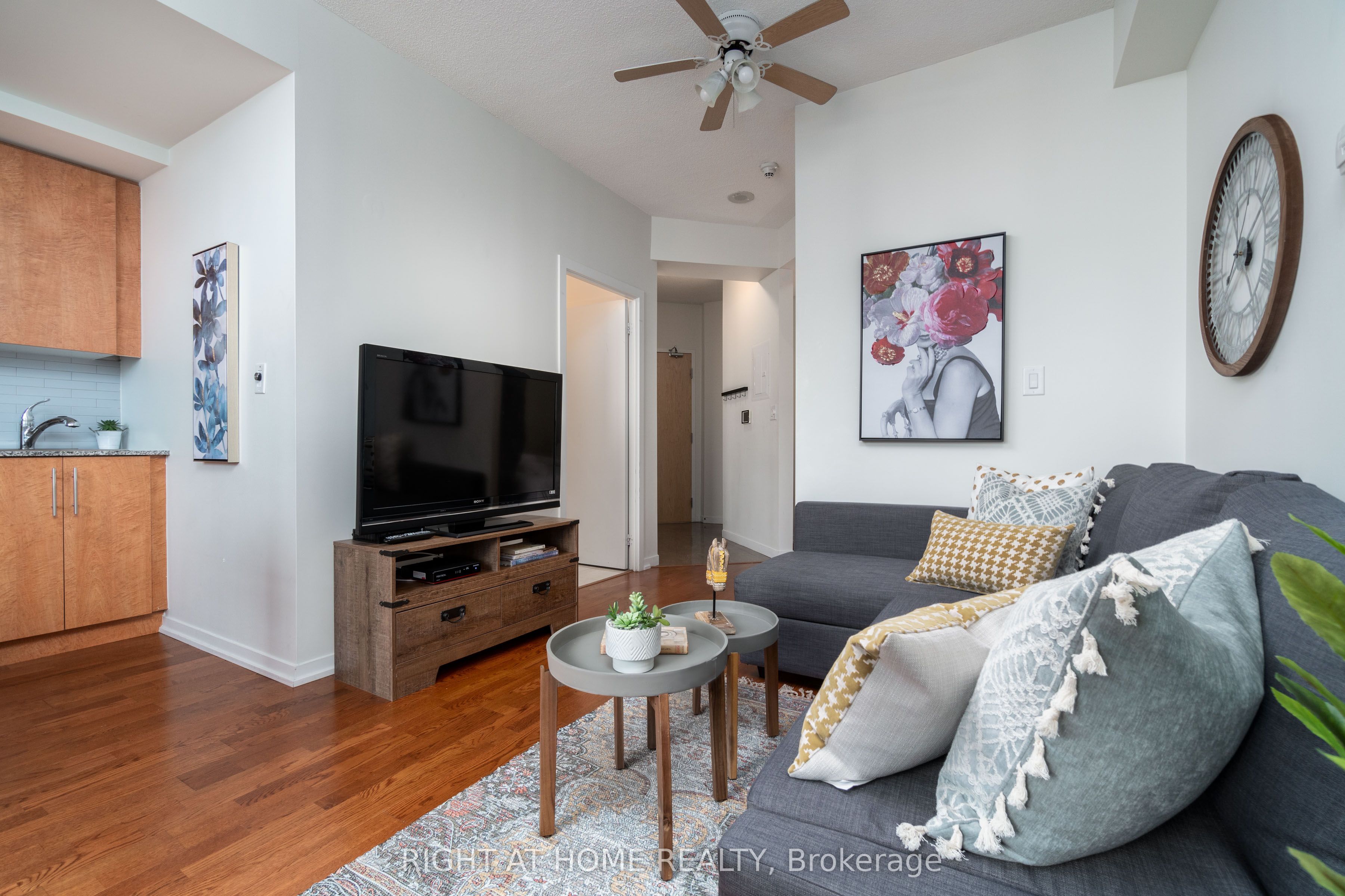 55 Bremner Boulevard 3404, Toronto, ON M5J 0A6 photo 4