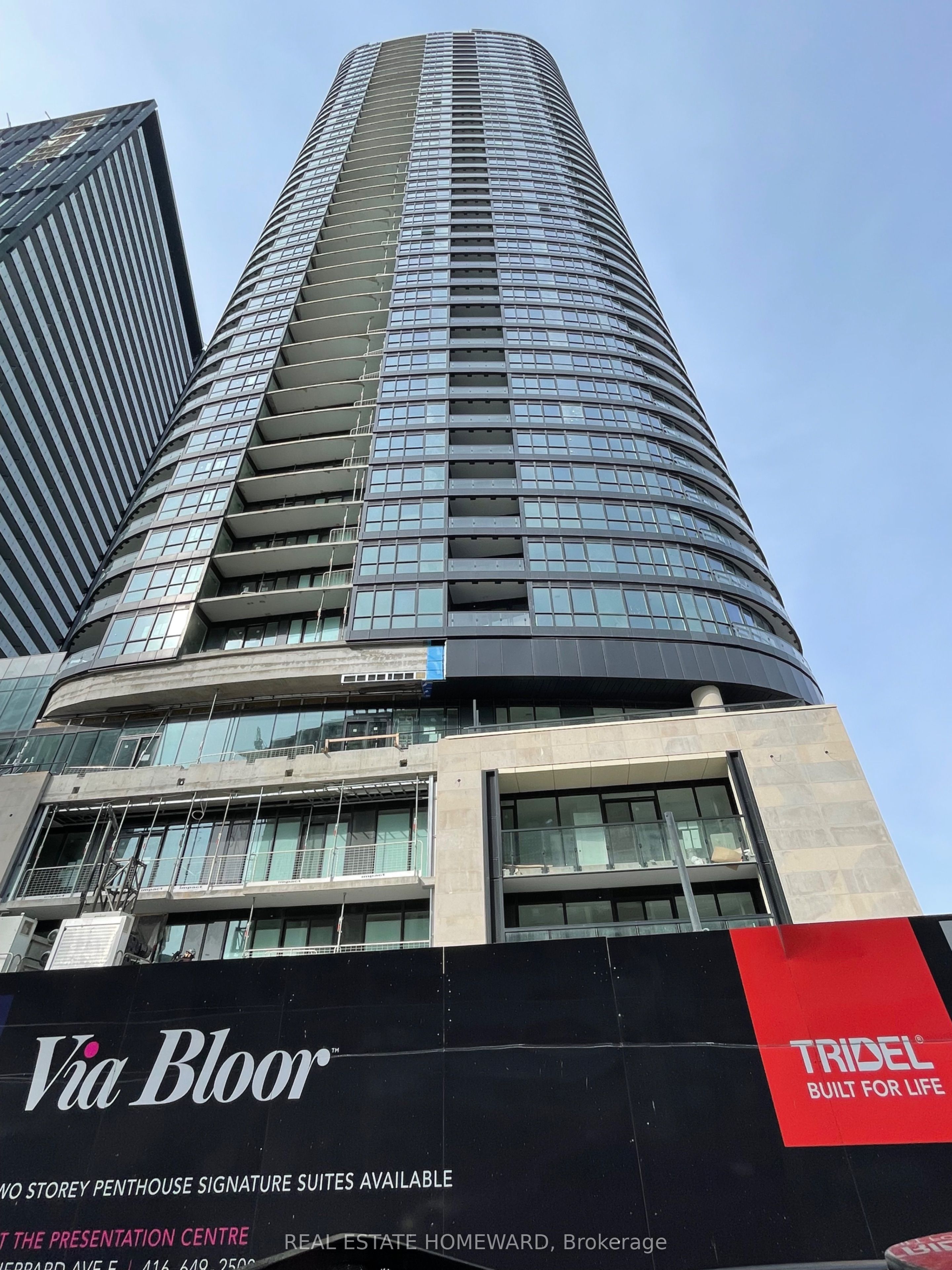 585 BLOOR Street E 1118, Toronto, ON M4W 0B3 photo 2