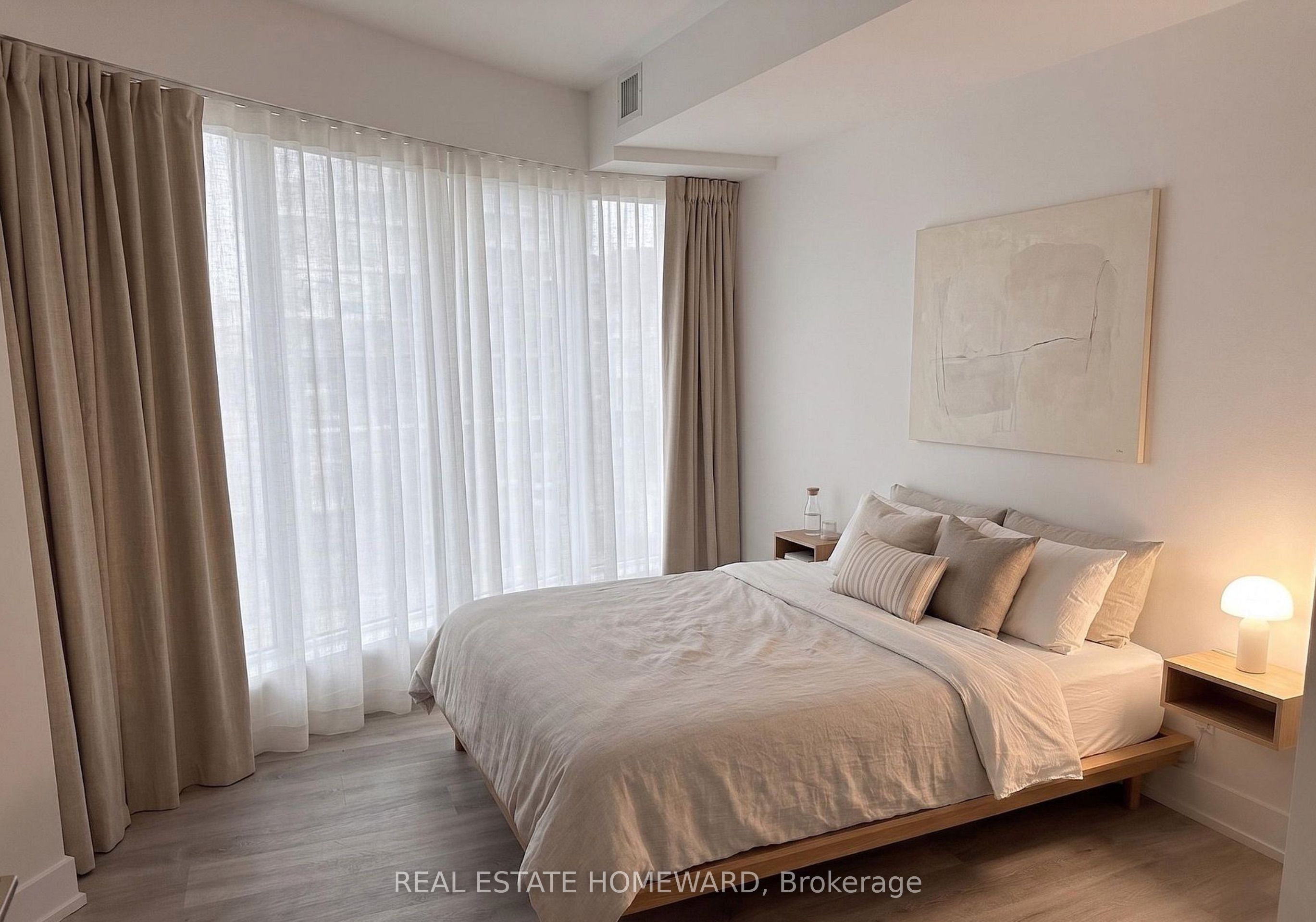 585 BLOOR Street E 1118, Toronto, ON M4W 0B3 photo 4